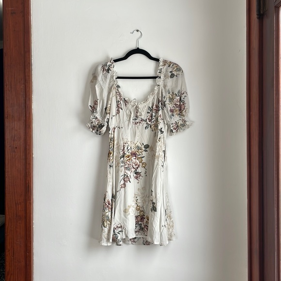 Auguste the Label off the shoulder dress Alice Annika - Picture 1 of 8